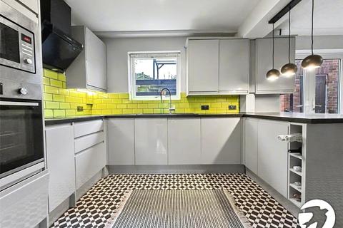 4 bedroom terraced house for sale, Fleet Road, Rochester, Kent, ME1