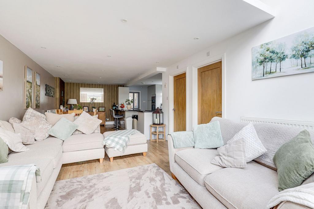 Open Plan Living/Kitchen Area