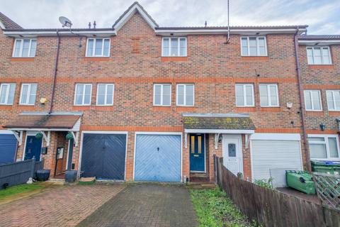 St. Andrews Close, Thamesmead, London, SE28