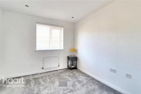 undefined, Nightingale Crescent, Romford