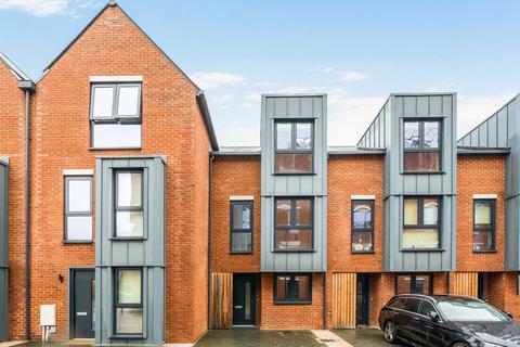 undefined, Newbury,  Berkshire,  RG14