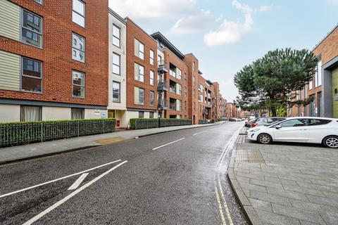 John Thornycroft Road, Southampton SO19