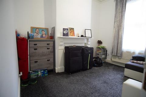 undefined, 3-Bed House To Let on Chaddock Street, Preston