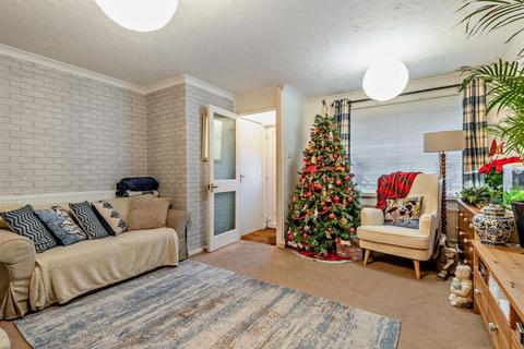4 bedroom terraced house for sale, Knottgrass Road, Locks Heath, Southampton, SO31