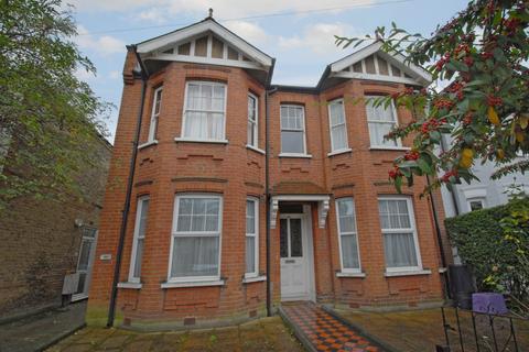 Cromwell Road, Wimbledon, London, SW19