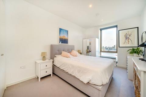 1 bedroom flat for sale, Eastfields Avenue, London SW18