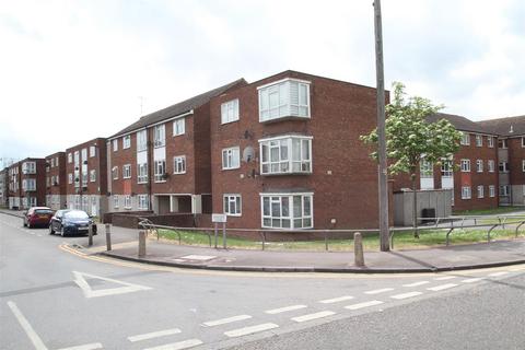 1 bedroom apartment to rent, Ibscott Close, Dagenham
