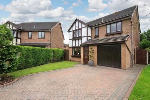 4 bedroom detached house to rent, Peterstone Close, Callands, WA5