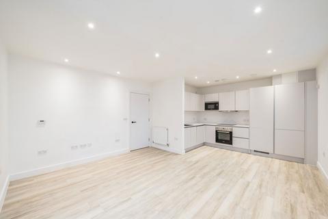 undefined, Staines Road, Hounslow TW3