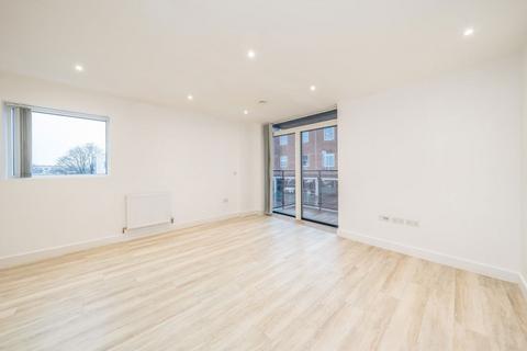 undefined, Staines Road, Hounslow TW3