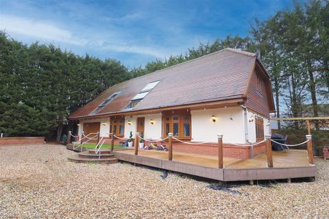 undefined, Steeple Road, Mayland, Chelmsford