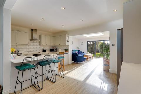 4 bedroom detached house for sale, Palatine Road, Worthing BN12
