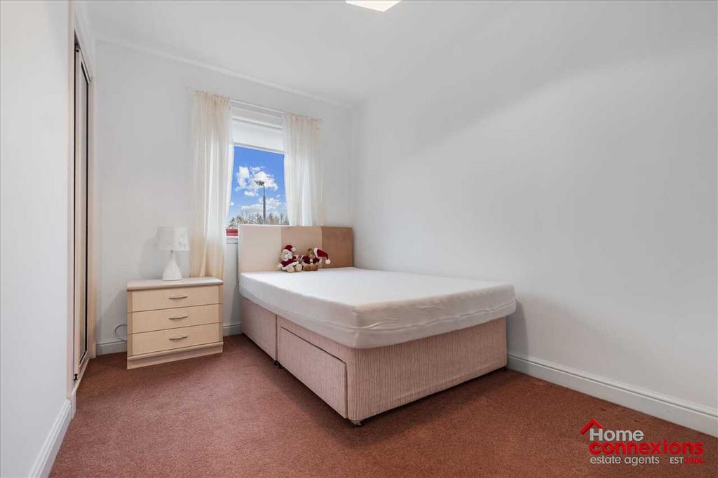 Bedroom Three (1)