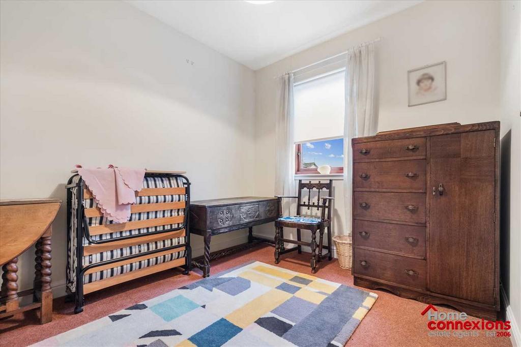 Bedroom Four (1)