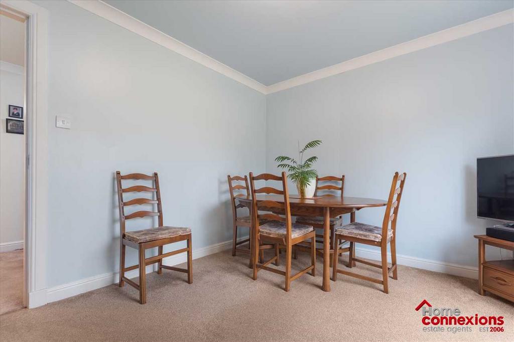 Dining Room (2)