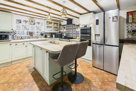 3 bedroom detached house for sale, Amington, Tamworth B77