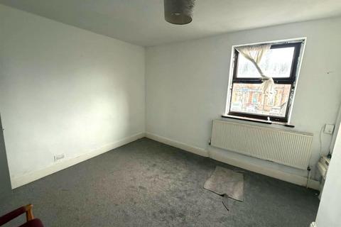 1 bedroom flat to rent, Pershore Road, Birmingham B30