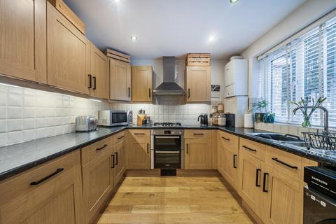 3 bedroom terraced house for sale, Cadman Close, London, SW9