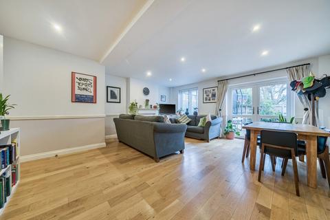 3 bedroom terraced house for sale, Cadman Close, London, SW9