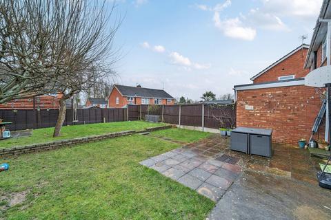 3 bedroom semi-detached house for sale, Derwent Drive, Tewkesbury, Gloucestershire