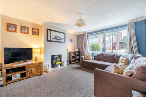 3 bedroom semi-detached house for sale, Derwent Drive, Tewkesbury, Gloucestershire