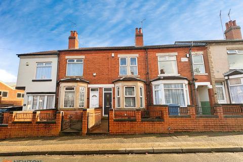 3 bedroom terraced house for sale, Redcliffe Road, Mansfield, NG18