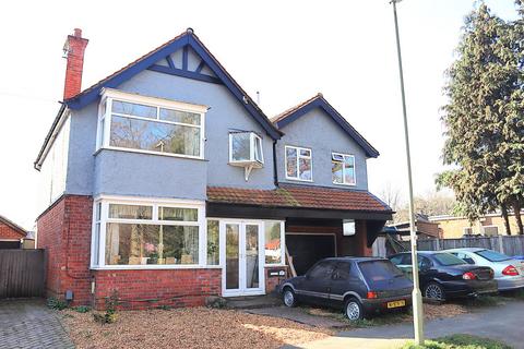 undefined, The Grove, Farnborough GU14