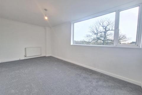 undefined, Cavendish Road