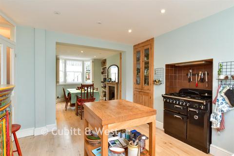 3 bedroom townhouse for sale, Pelham Square, Brighton, East Sussex