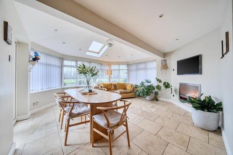 undefined, Edgerton Drive, Tadcaster