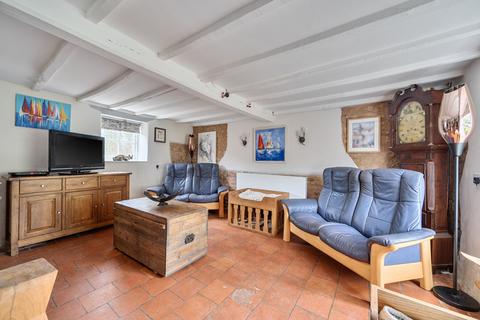 2 bedroom detached house for sale, Plymtree, Cullompton, EX15