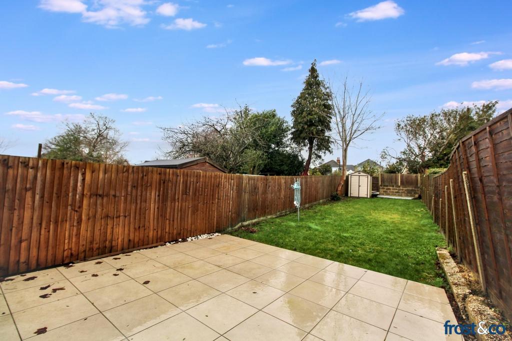 Patio to Garden