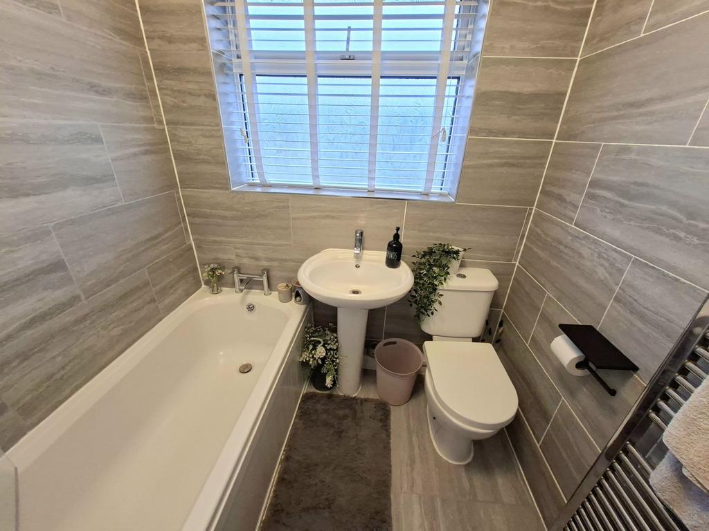 Family bathroom