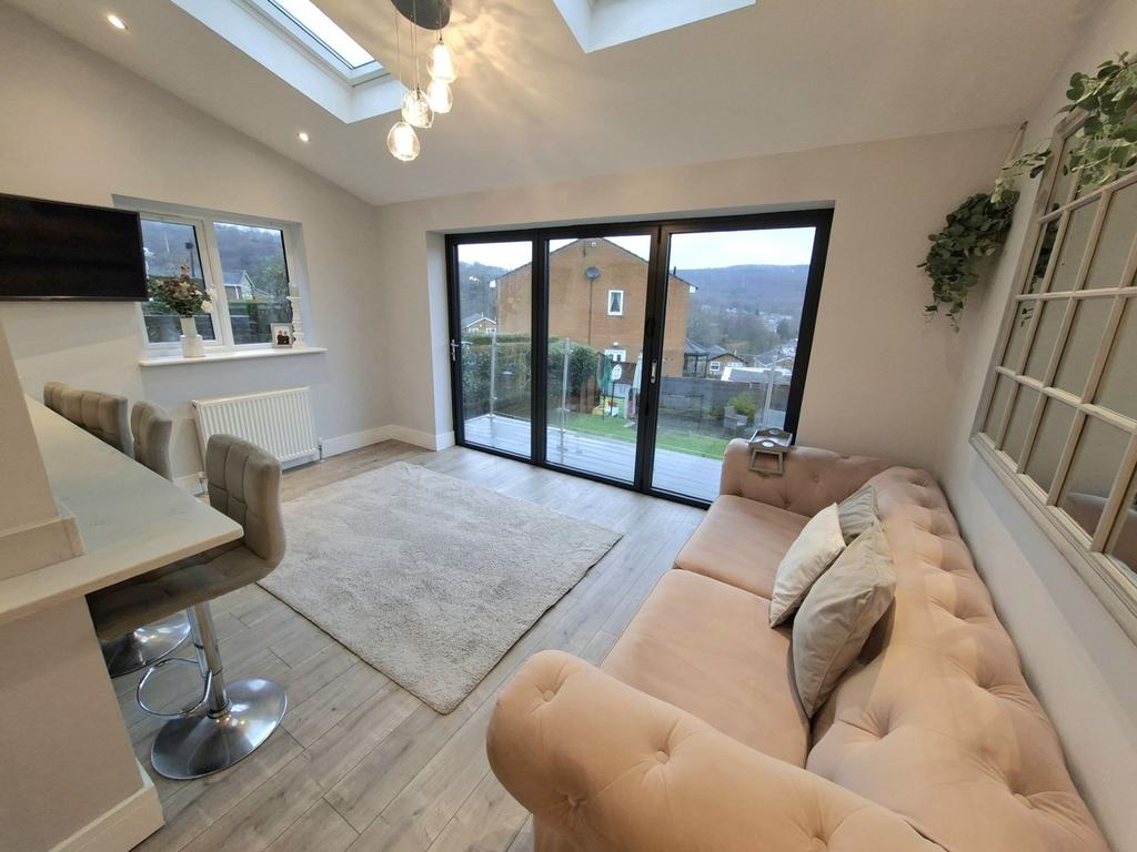 Kitchen/family room