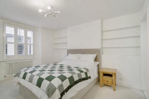 1 bedroom flat for sale, Onslow Square, South Kensington, SW7.