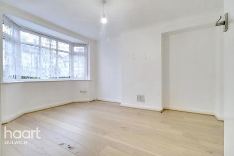 3 bedroom end of terrace house to rent, Waite Davies Road, LONDON