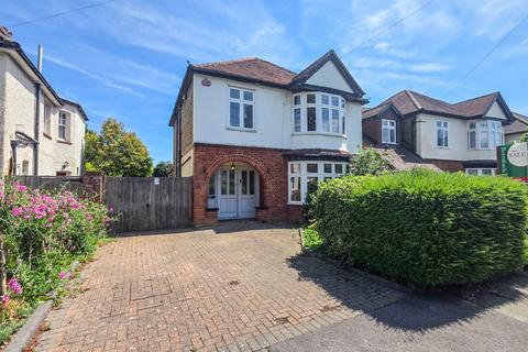 Crossways, Gidea Park, RM2
