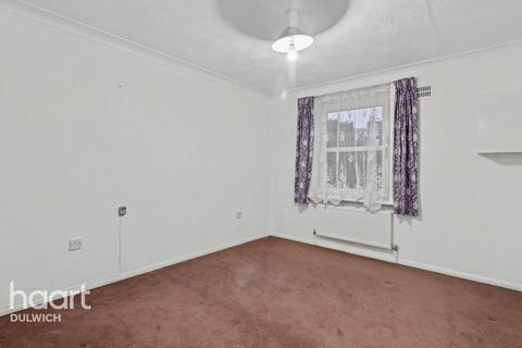 1 bedroom apartment to rent, Valmar Road, LONDON