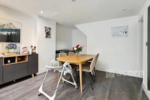 undefined, Avenue Road Bexley DA7