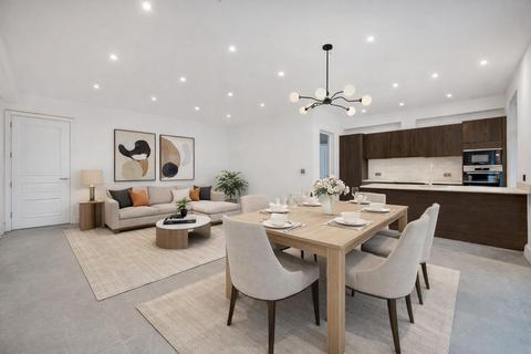 undefined, 83-85, Whitehall Road, London E4