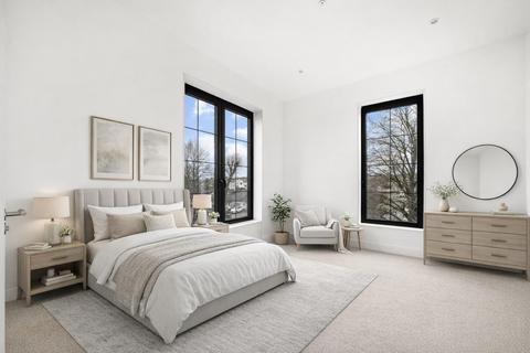 undefined, 83-85, Whitehall Road, London E4