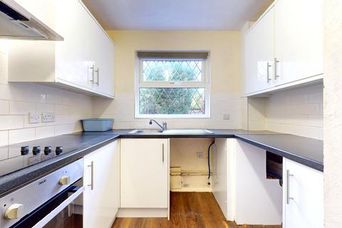 undefined, 49 Alexander Close, Barnet, EN4 9PW