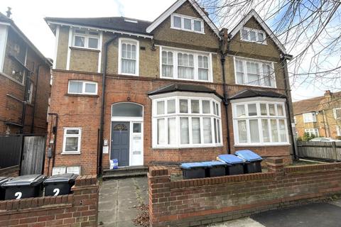 undefined, 2 Elm Park Road, Winchmore Hill, N21 2HN