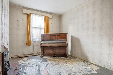3 bedroom terraced house for sale, 20 Denbigh Street, Chester, CH1 4HL