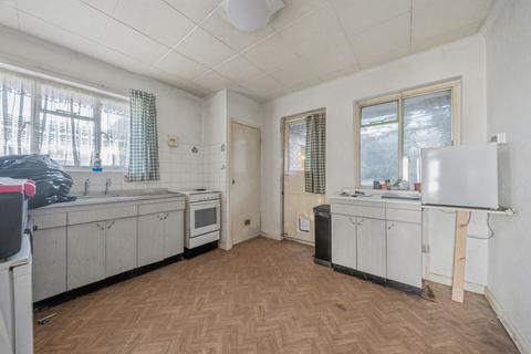 undefined, 4 Netherfield Green, Brighton, BN2 6QP