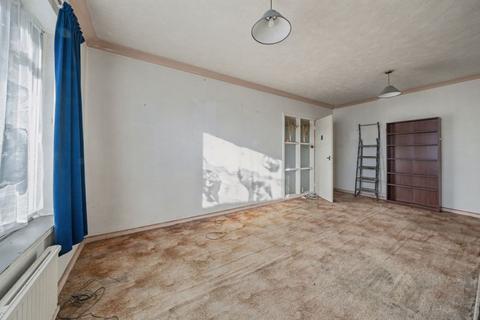 undefined, 4 Netherfield Green, Brighton, BN2 6QP