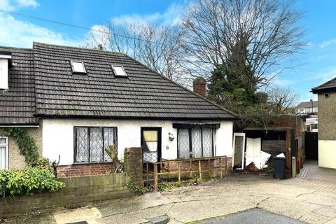 3 bedroom semi-detached bungalow for sale, 6 Merlin Gardens, Romford, RM5 3YD