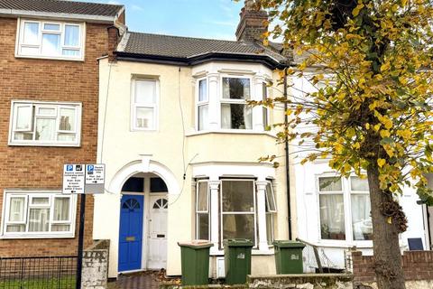 2 bedroom maisonette for sale, 280(A) Halley Road, Manor Park, E12 6UA