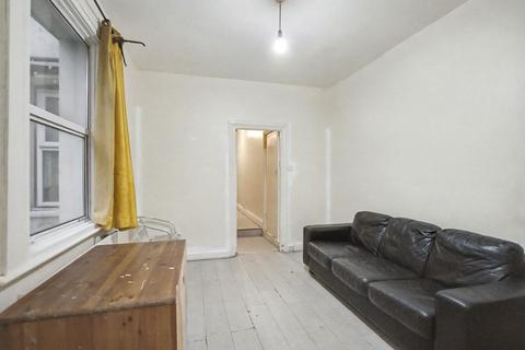2 bedroom maisonette for sale, 280(A) Halley Road, Manor Park, E12 6UA