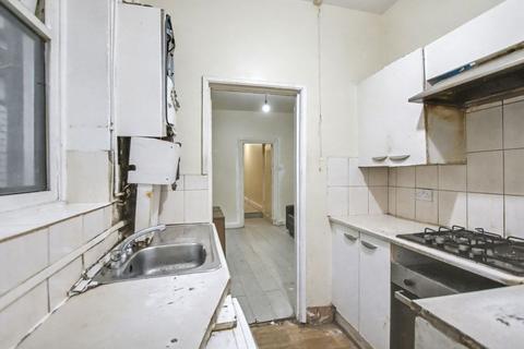 2 bedroom maisonette for sale, 280(A) Halley Road, Manor Park, E12 6UA